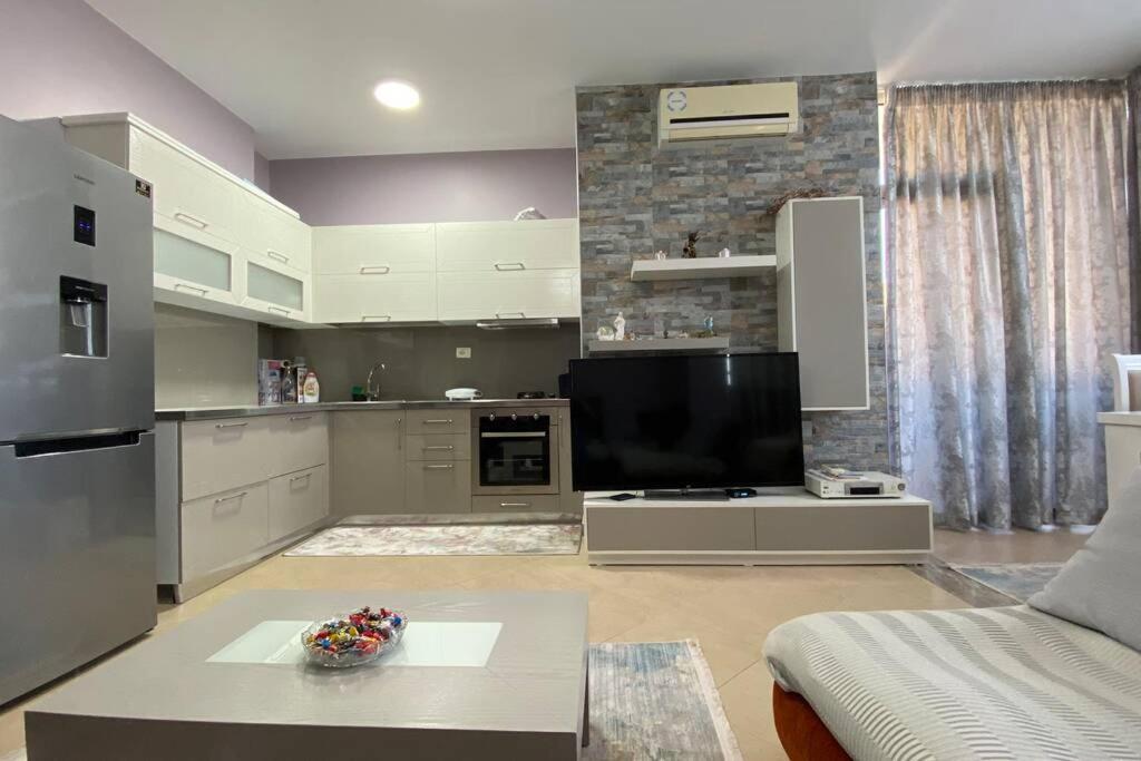 Sea Scape Apartment Vlore Exterior photo